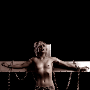 crucified-woman-44